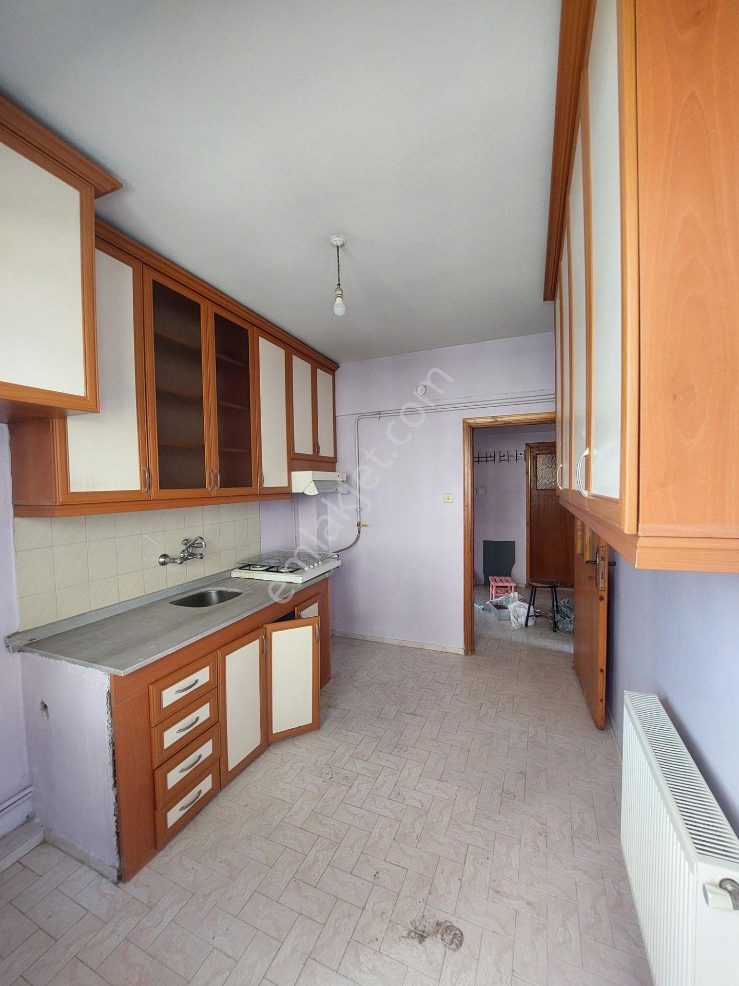 Yıldız Gayrimenkul'den Patates Hali Işıklarında Kiralık Daire - Görsel 8