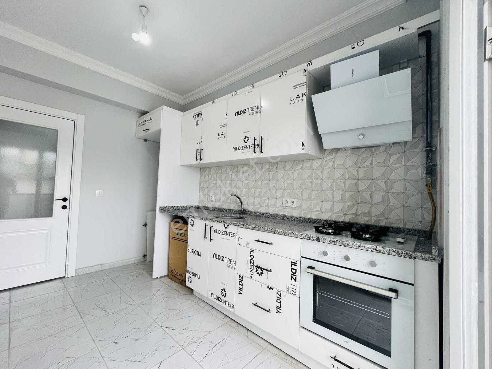 Silivri Mimarsinan Mahallesinde Sıfır Kiralık 2+1 Ferah Daire - Görsel 8