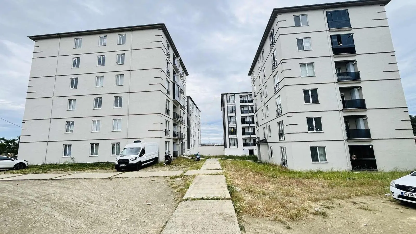 Silivri Mimarsinan Mahallesinde Sıfır Kiralık 2+1 Ferah Daire - Görsel 3
