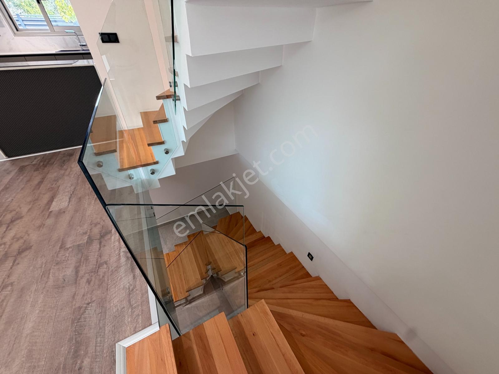 Turyap Urla İskele | İskele Mh.de Lüks Havuzlu Müstakil Kiralık - Görsel 22
