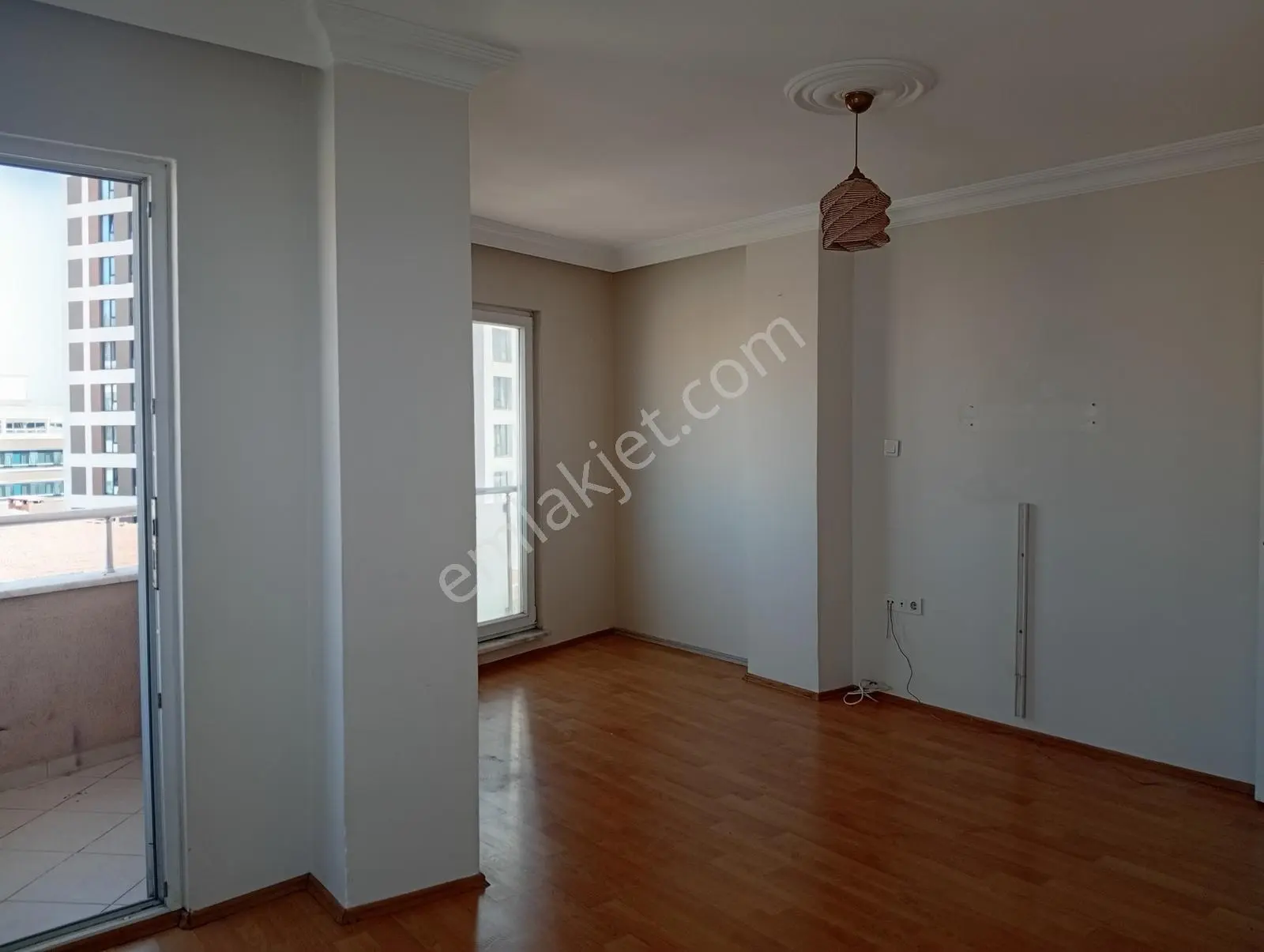 Kartal Yakacıkta M4 Metroya Yürüme Mesafesinde Kiralık 2+1 Daire - Görsel 9