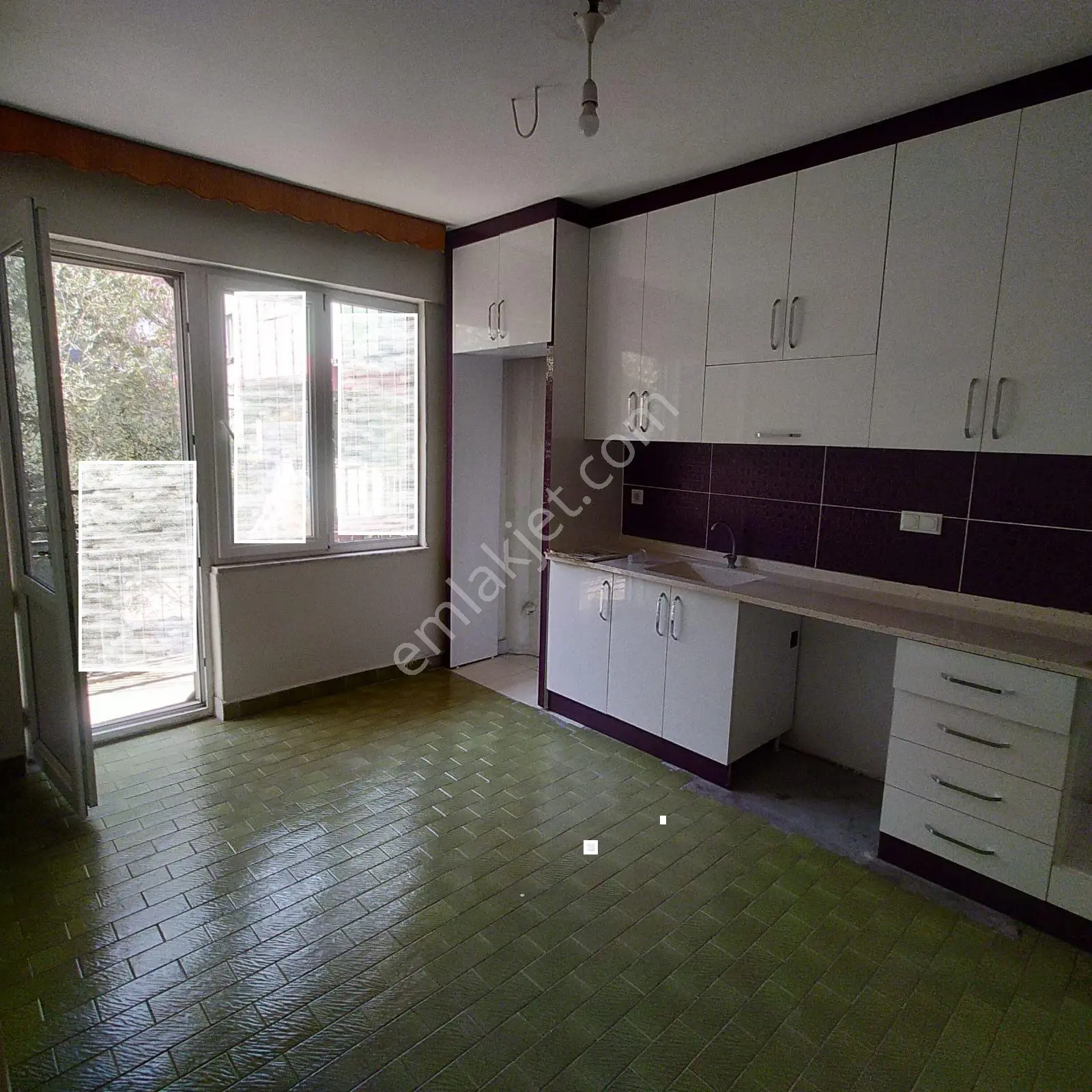Ender Uysal Gayrimenkulden Kayhanda Kiralık Sobalı 3+1 Arakat Geniş Daire... - Görsel 4