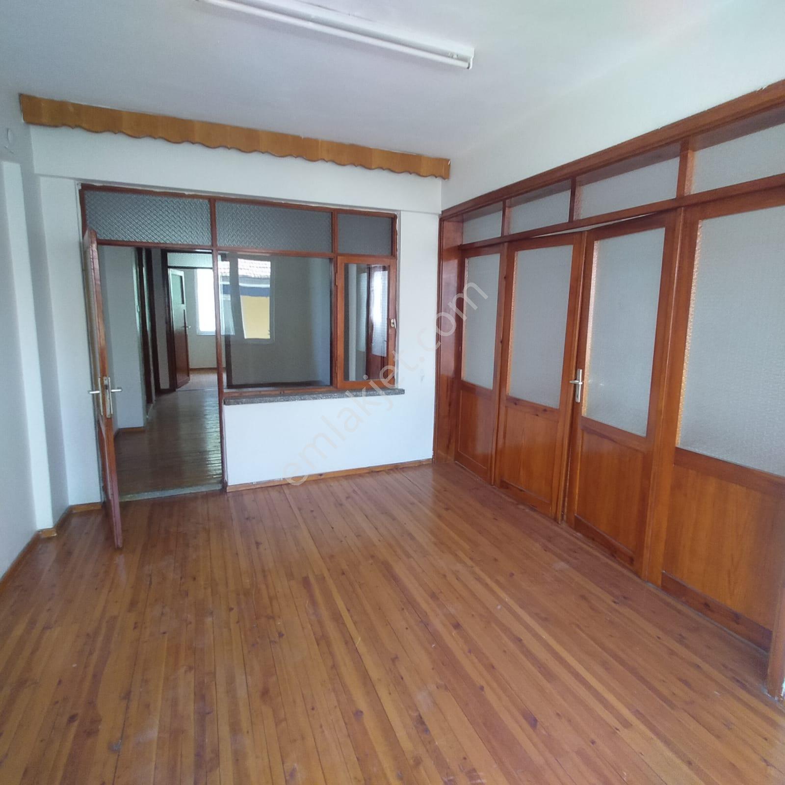 Ender Uysal Gayrimenkulden Kayhanda Kiralık Sobalı 3+1 Arakat Geniş Daire... - Görsel 7