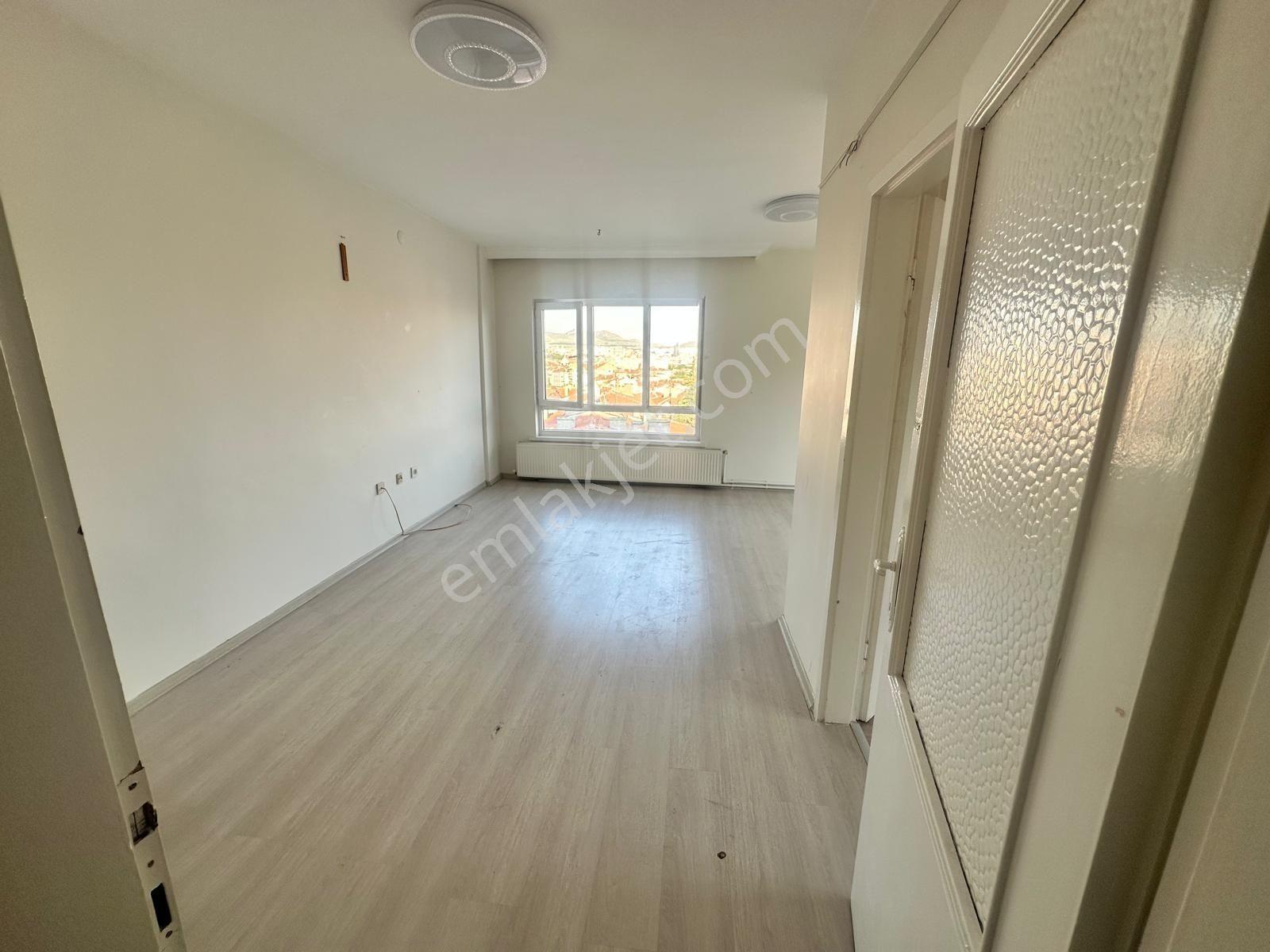 Gülhane Hastanesine Yakın Güney Cephe Kiralık Daire - Görsel 7