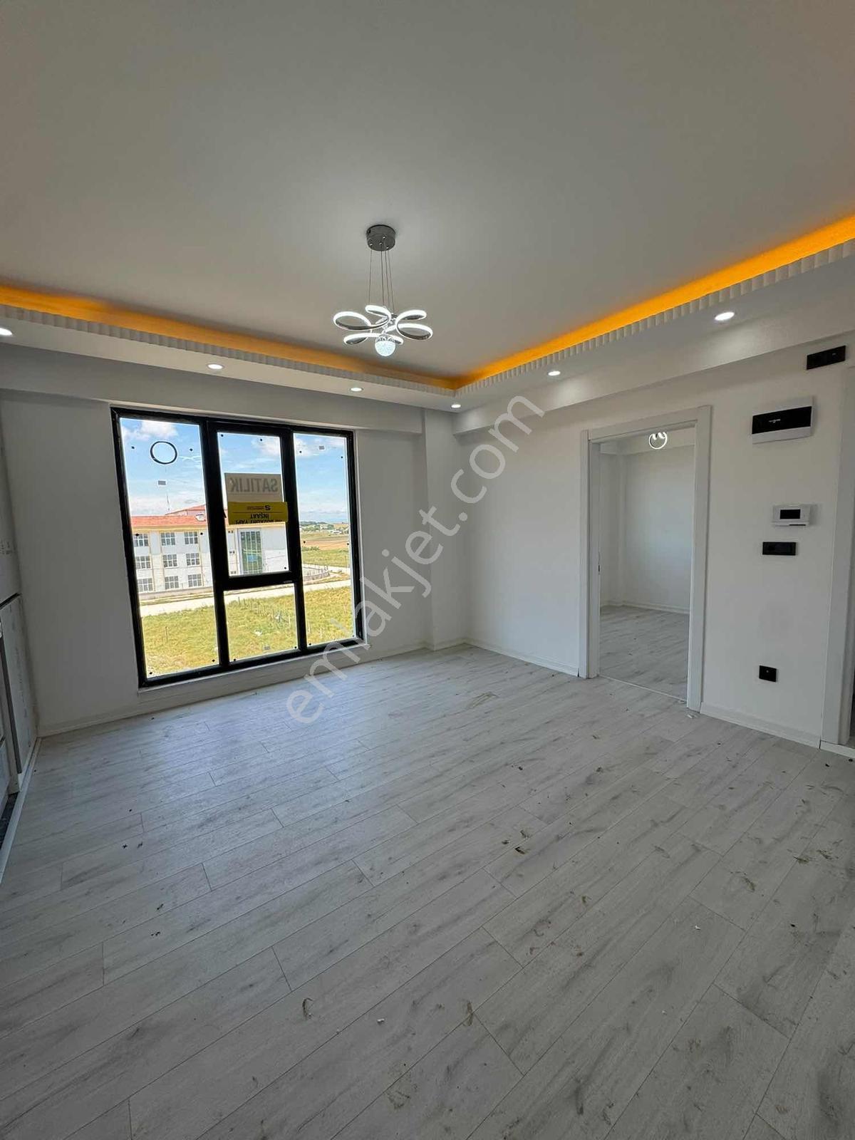 Kapaklı Hastane Bölgesi Geniş Ferah Satılık Daire - Görsel 3