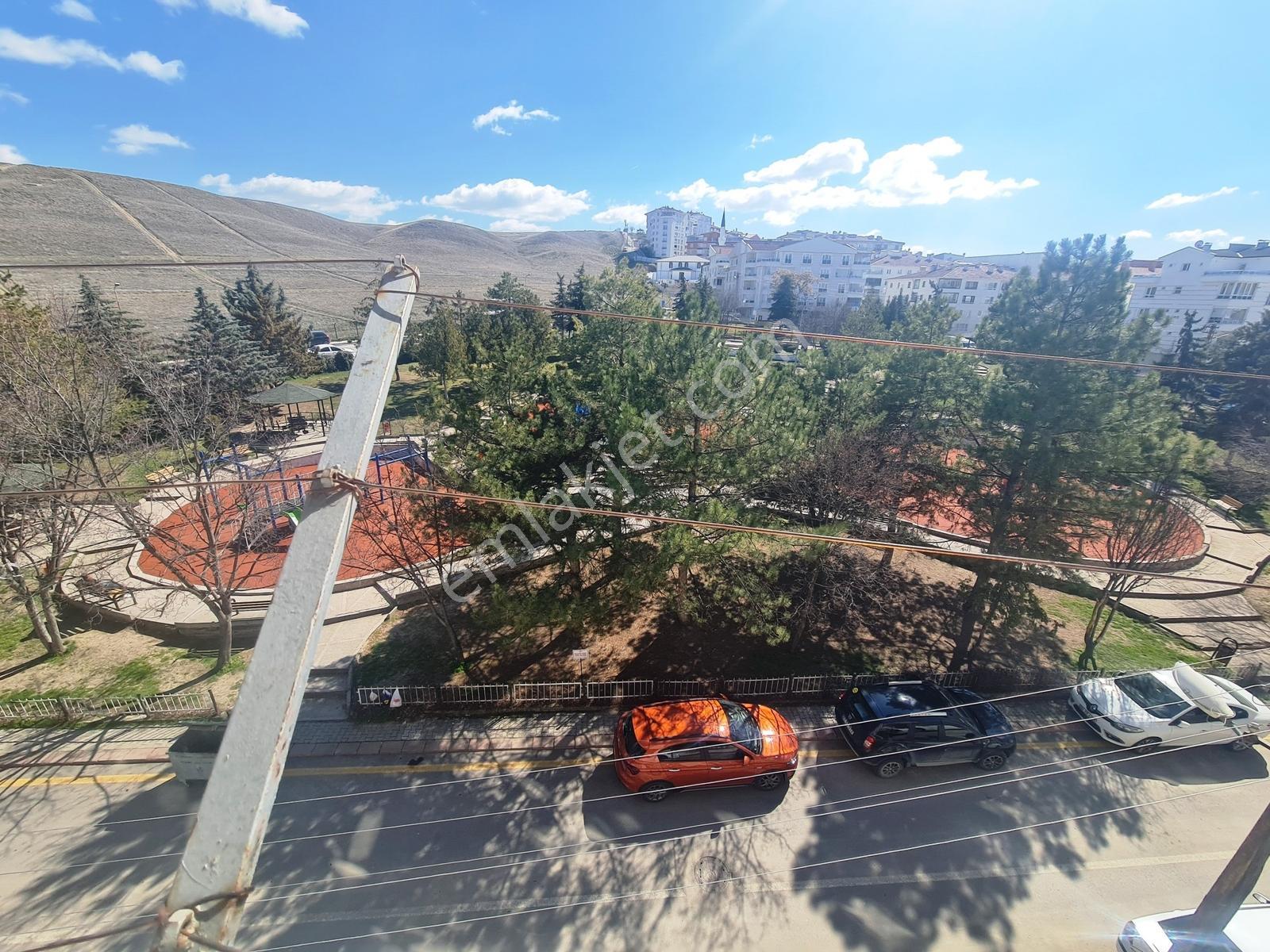 İstasyon Mh. Park Karşısı-okul Yakını-merkezi Konumda-manzaralı - Görsel 17