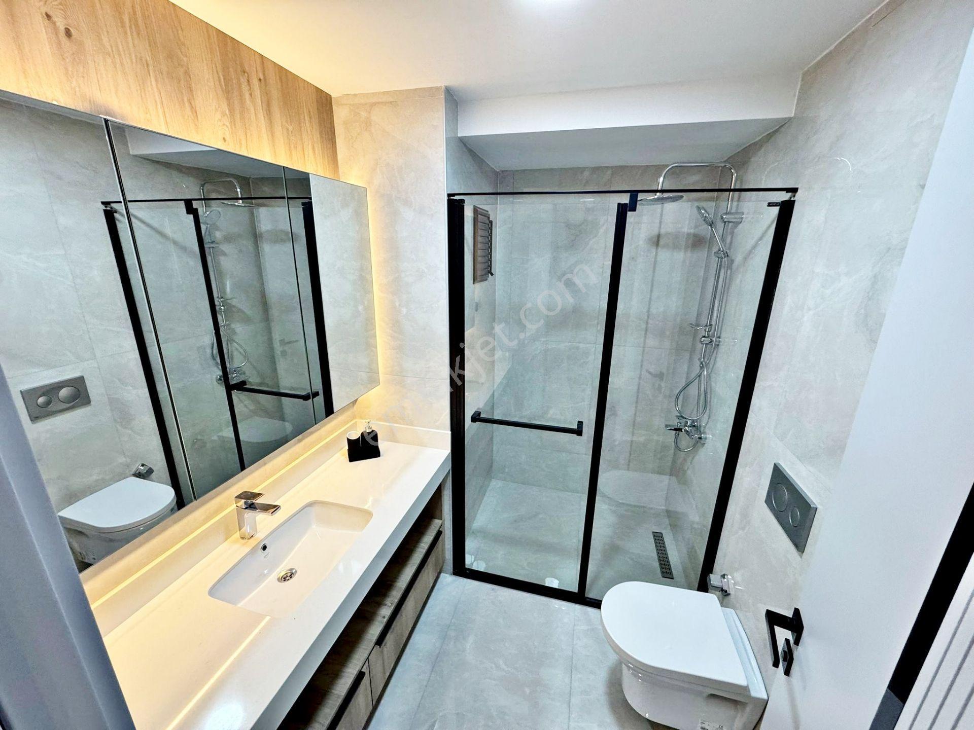 Gold Emlaktan Cadde Üzeri Ovacık Site İçi Ada Mutfaklı 3 Banyolu Lüks Kiralık 4+1 - Görsel 32