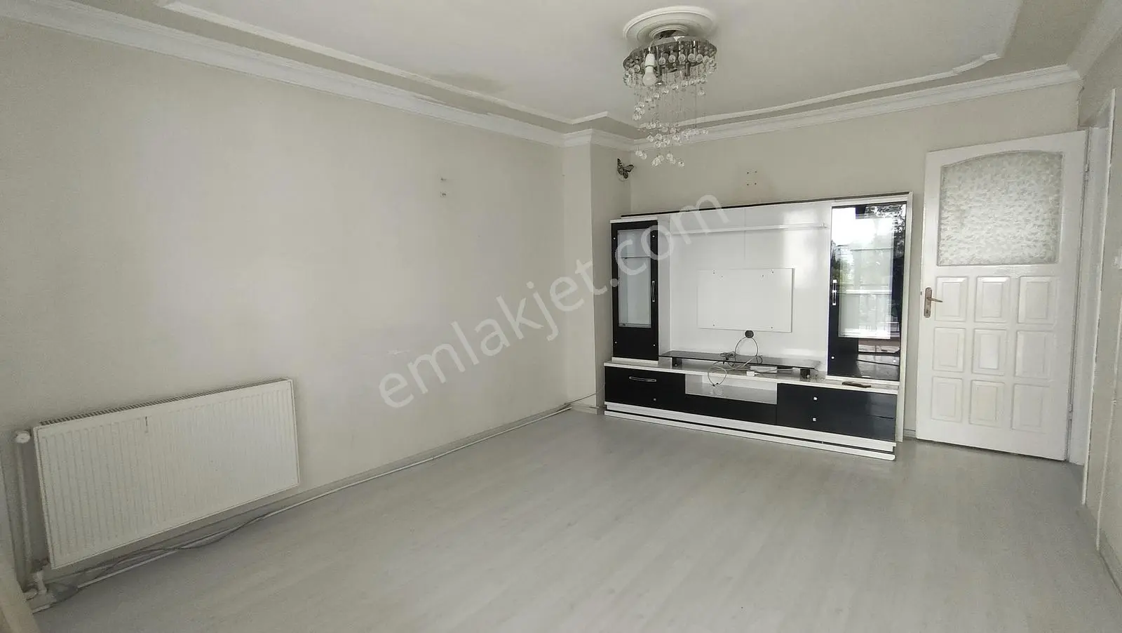 Buca Yenigün Mahallesinde Kiralık 2+1 Kapalı Mutfak Daire - Görsel 14
