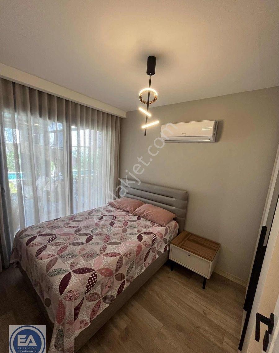 Kuşadası Güzelçamlı Müstakil Özel Havuzlu 4+1 Geniş Villa - Görsel 16