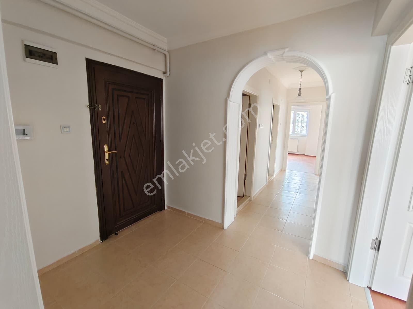 Güzelyalı Siteler Mah Kiralık 3+1 Deniz Manzaralı Daire - Görsel 6