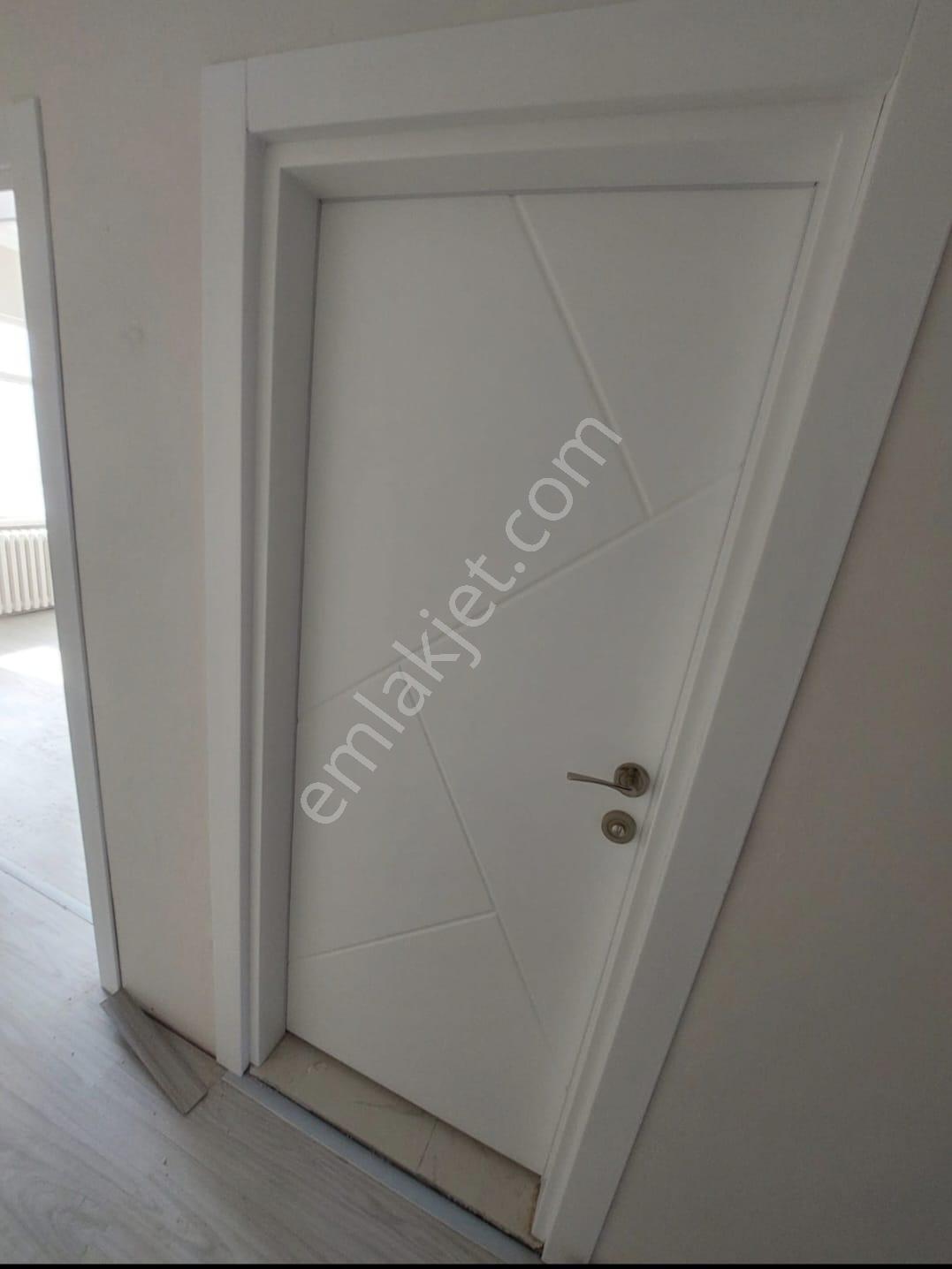 Eskişehir Merkez Yeni Mah. Çarşıya Yürüyüş Mesafesinde 3+1 Satılık Daire - Görsel 15