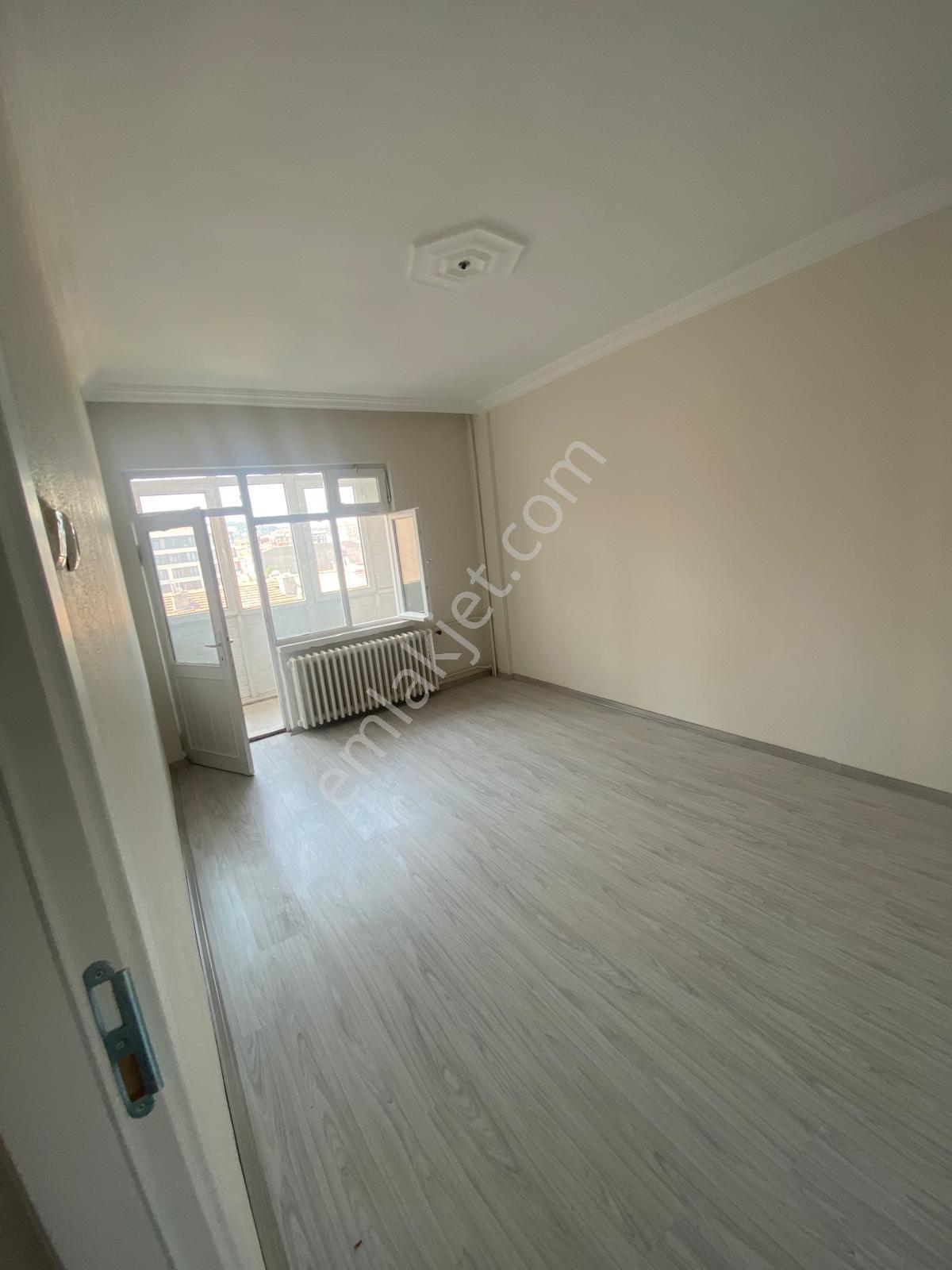 Eskişehir Merkez Yeni Mah. Çarşıya Yürüyüş Mesafesinde 3+1 Satılık Daire - Görsel 9