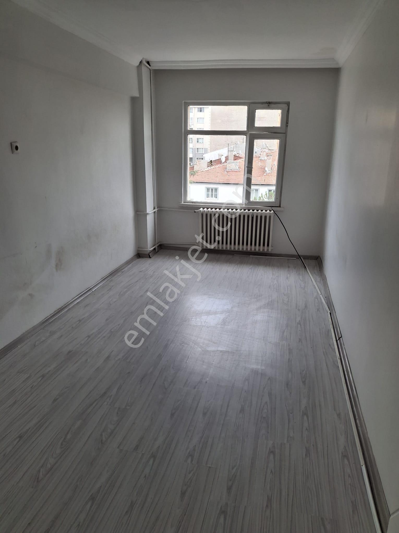 Eskişehir Merkez Yeni Mah. Çarşıya Yürüyüş Mesafesinde 3+1 Satılık Daire - Görsel 6
