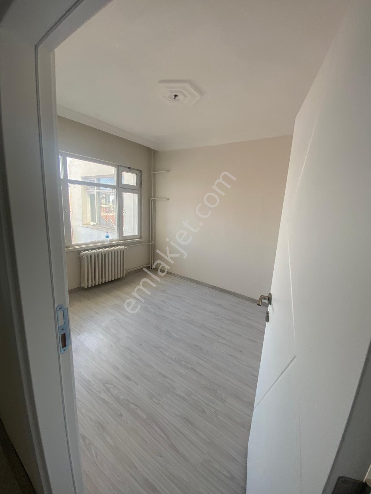 Eskişehir Merkez Yeni Mah. Çarşıya Yürüyüş Mesafesinde 3+1 Satılık Daire - Görsel 11