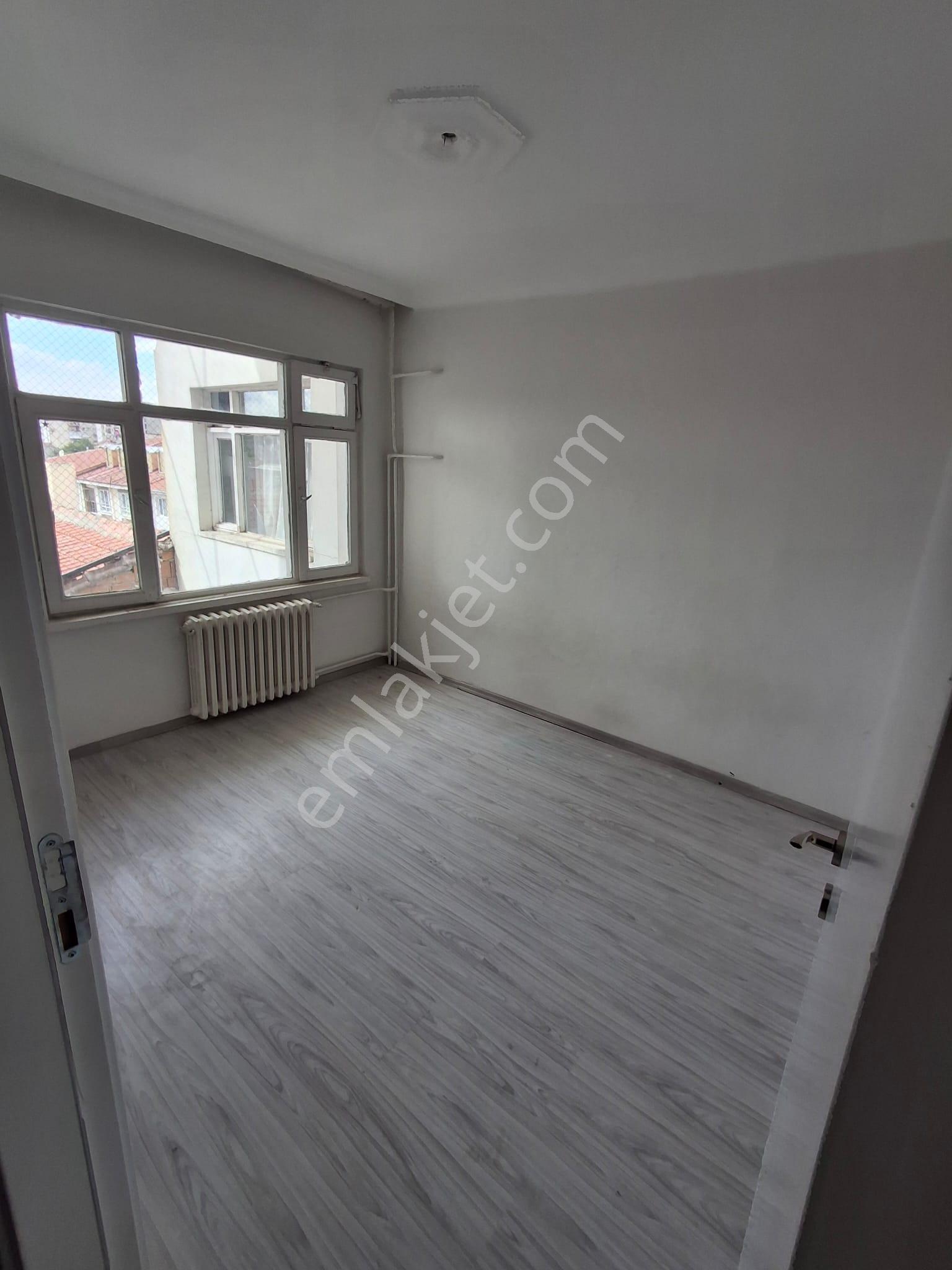 Eskişehir Merkez Yeni Mah. Çarşıya Yürüyüş Mesafesinde 3+1 Satılık Daire - Görsel 10