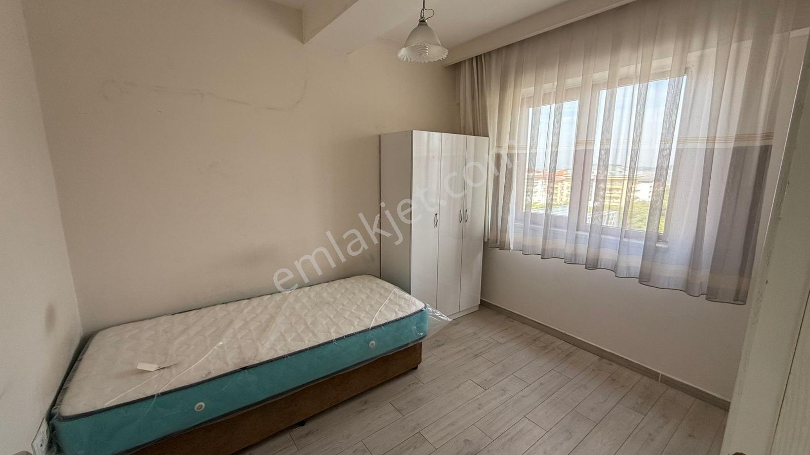 Üniversiteye Yürüme Mesafesinde Kiralık Apartlar - Görsel 11