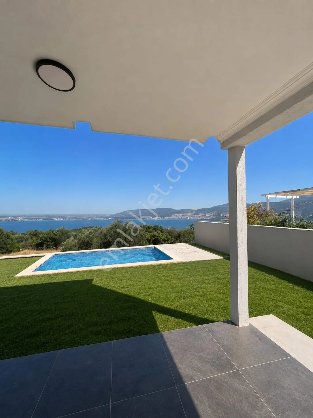 Didim Akbük'te Acil Satılık Tam Müstakil Villa - Görsel 4