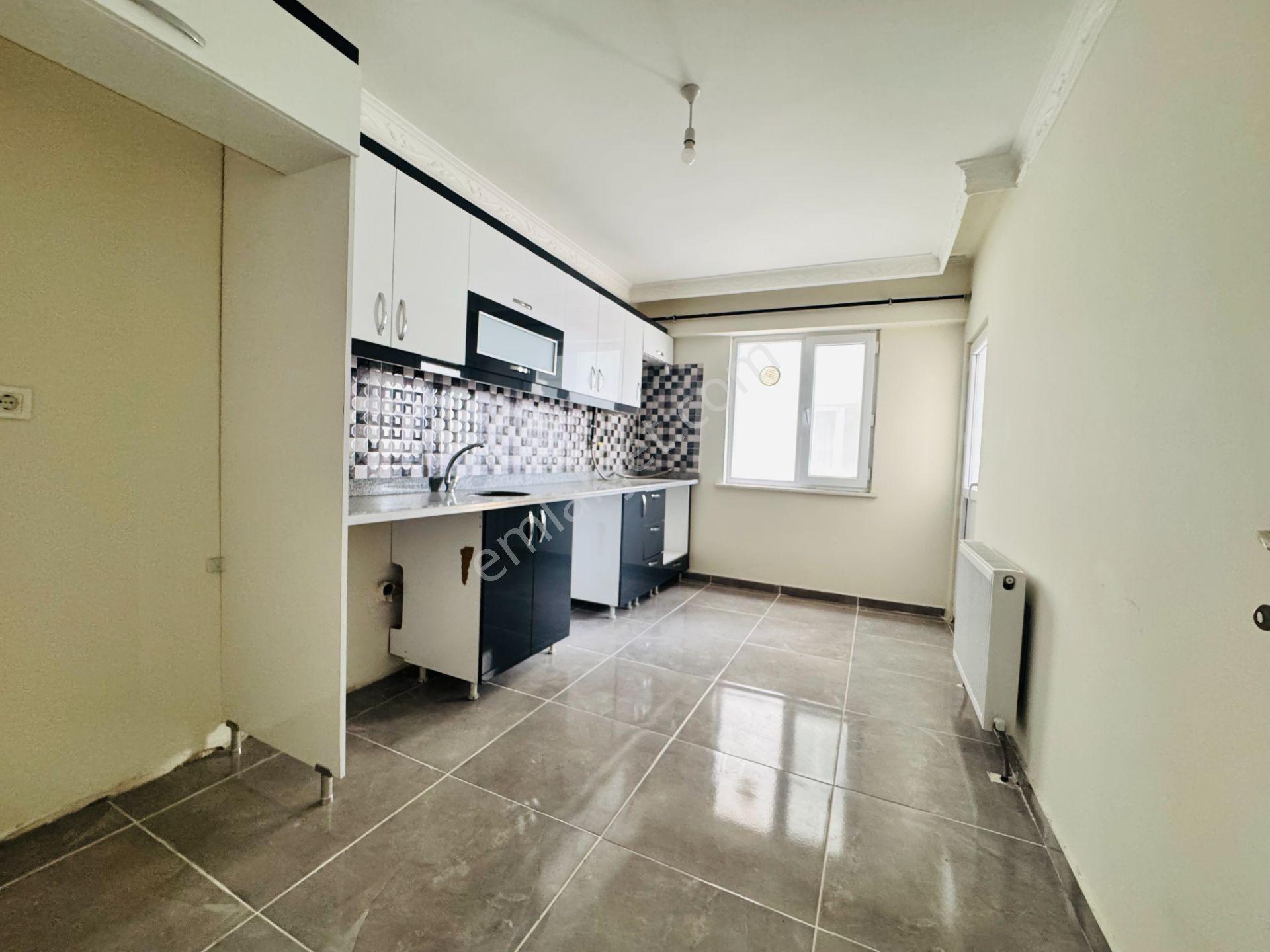 Güven'den Kapaklı'da Caddeye,servislere Yakın Kiralık 2+1 Daire - Görsel 9