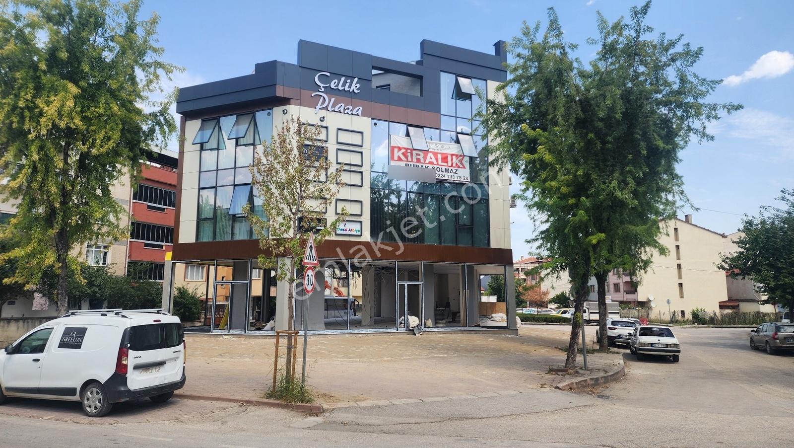 Kariyer'den Çelik Plaza İş Merkezinde Kiralık 110 M² Dubleksofis
