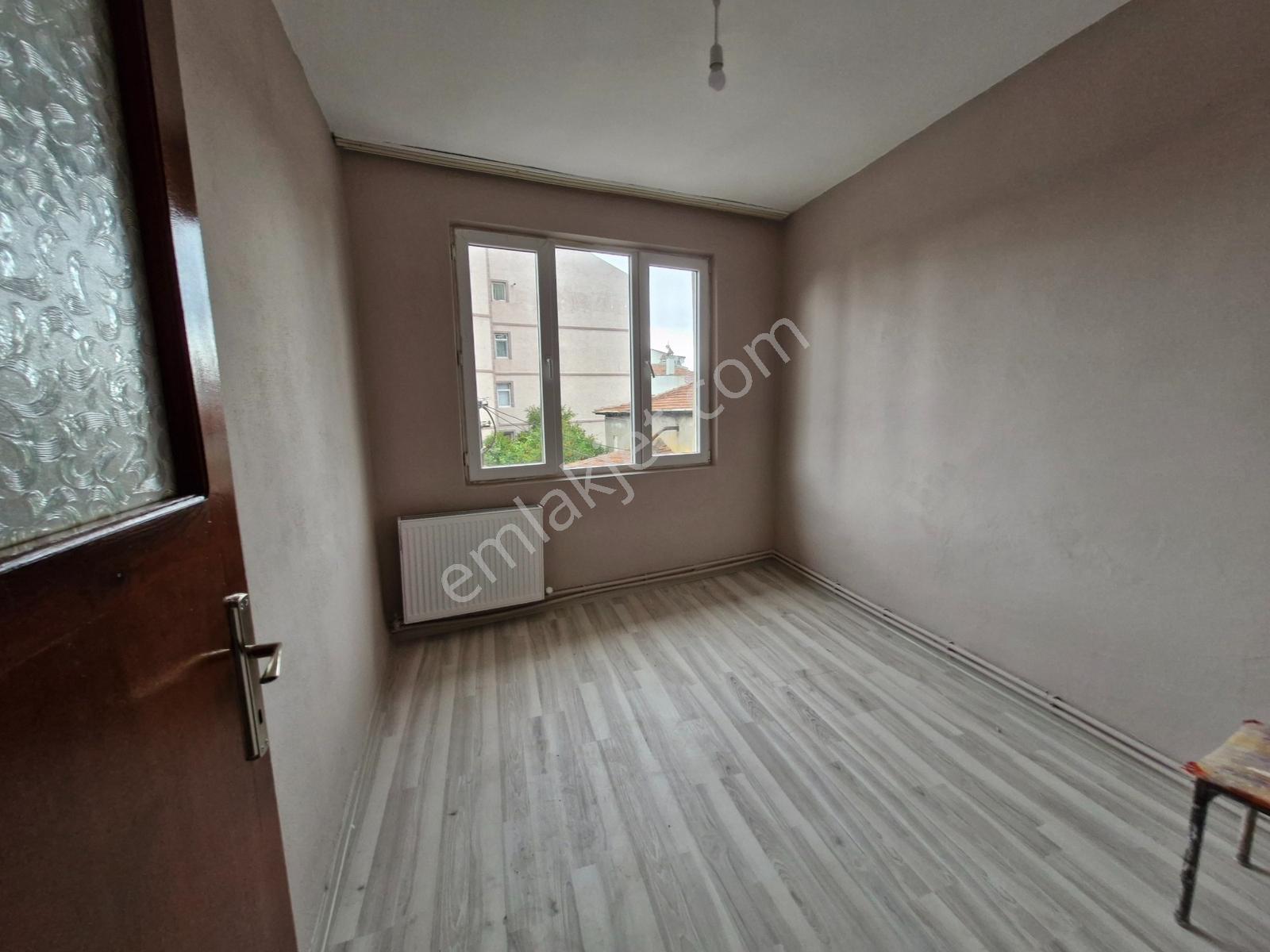 Bursa Osmangazi Pınarbaşı Üftade Türbesi Yanı Kiralık Daire - Görsel 2