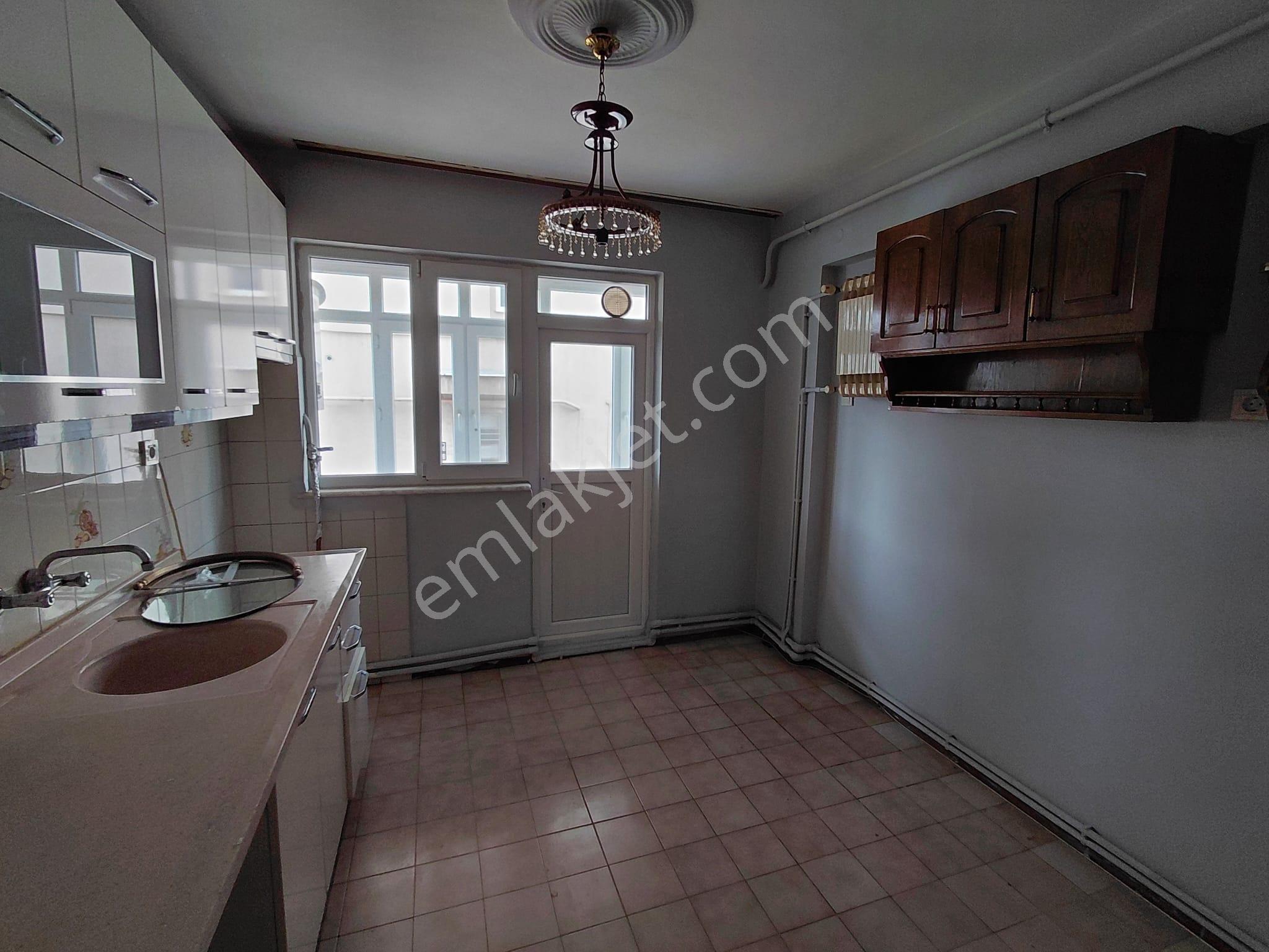 Remax Mid Atatürk Mahallesı Sıtkı Yırcalı Caddesı Kıralık 2+1 Daire - Görsel 13