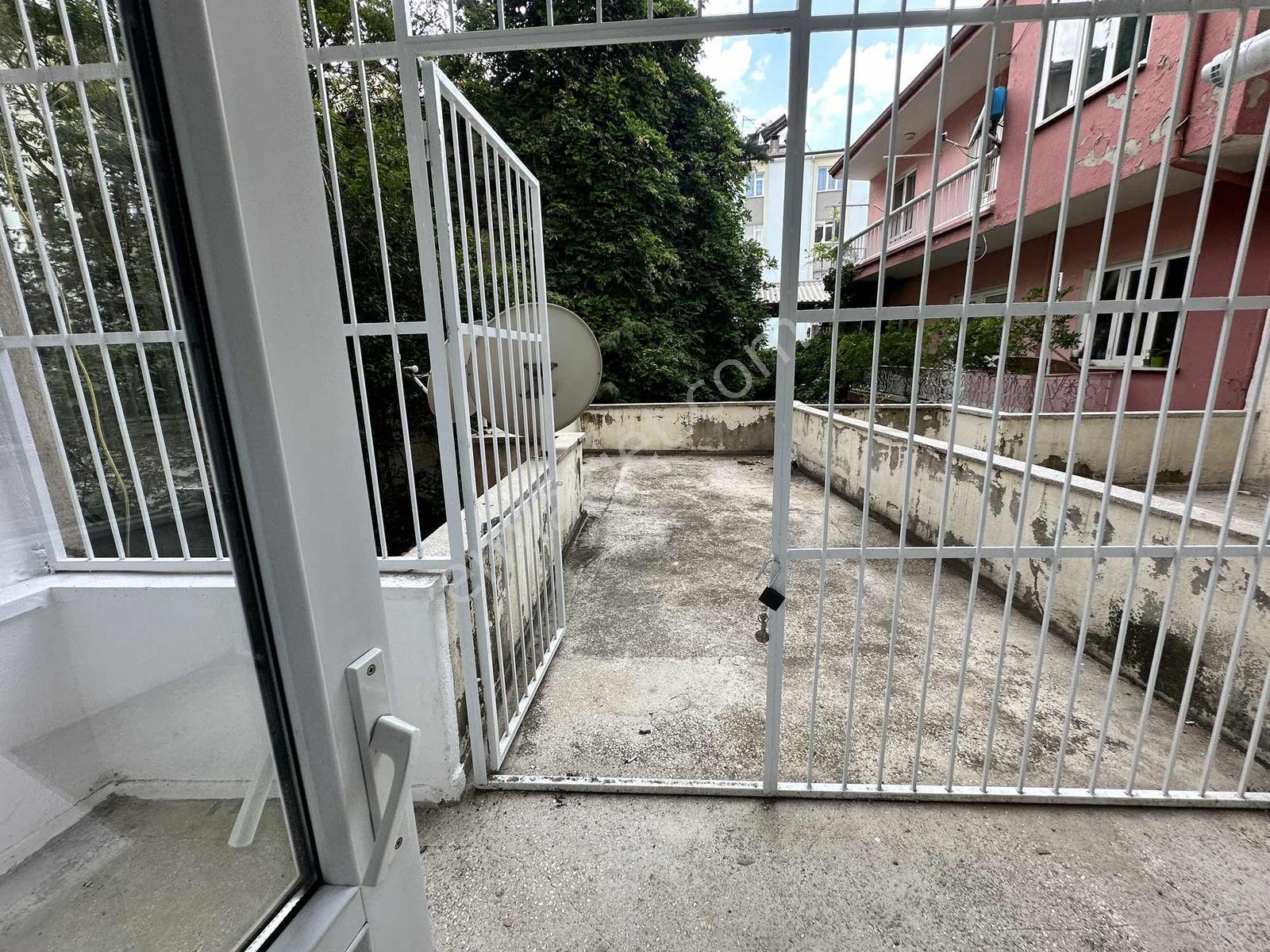 Hastahane Caddesi Satılık Ofis İşyeri Daire - Görsel 11