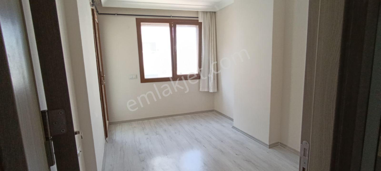 İzmir Bornova Erzenede Lüx Kiralık 1+1 Daire - Görsel 15