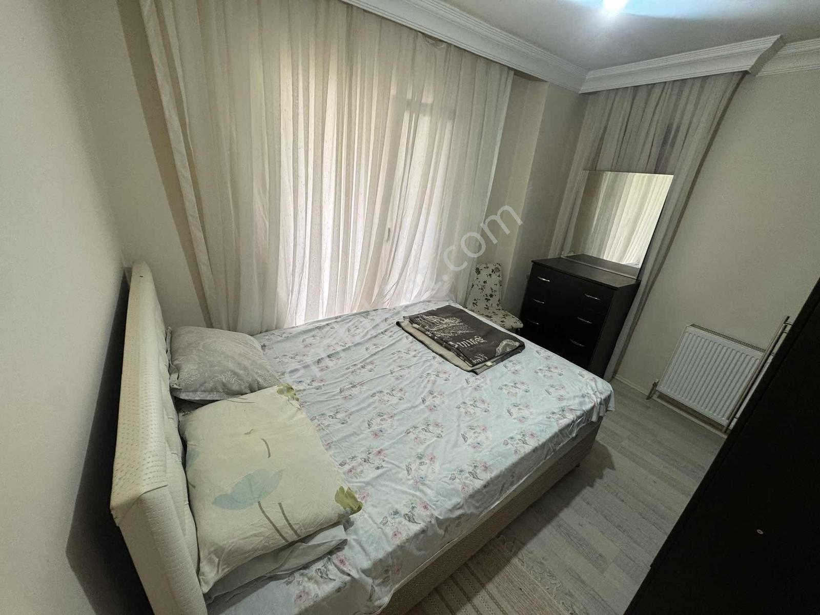 Arapçeşme Mah Eşyalı Ferah Balkonlu Merkezi Konumda 2+1 Daire - Görsel 2