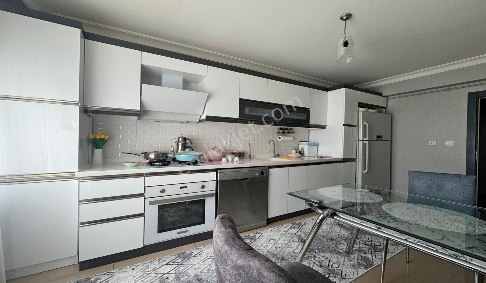 Atapark 340 Cadde Yakını Genç Binada Kat Konumunda Altında Daire - Görsel 5
