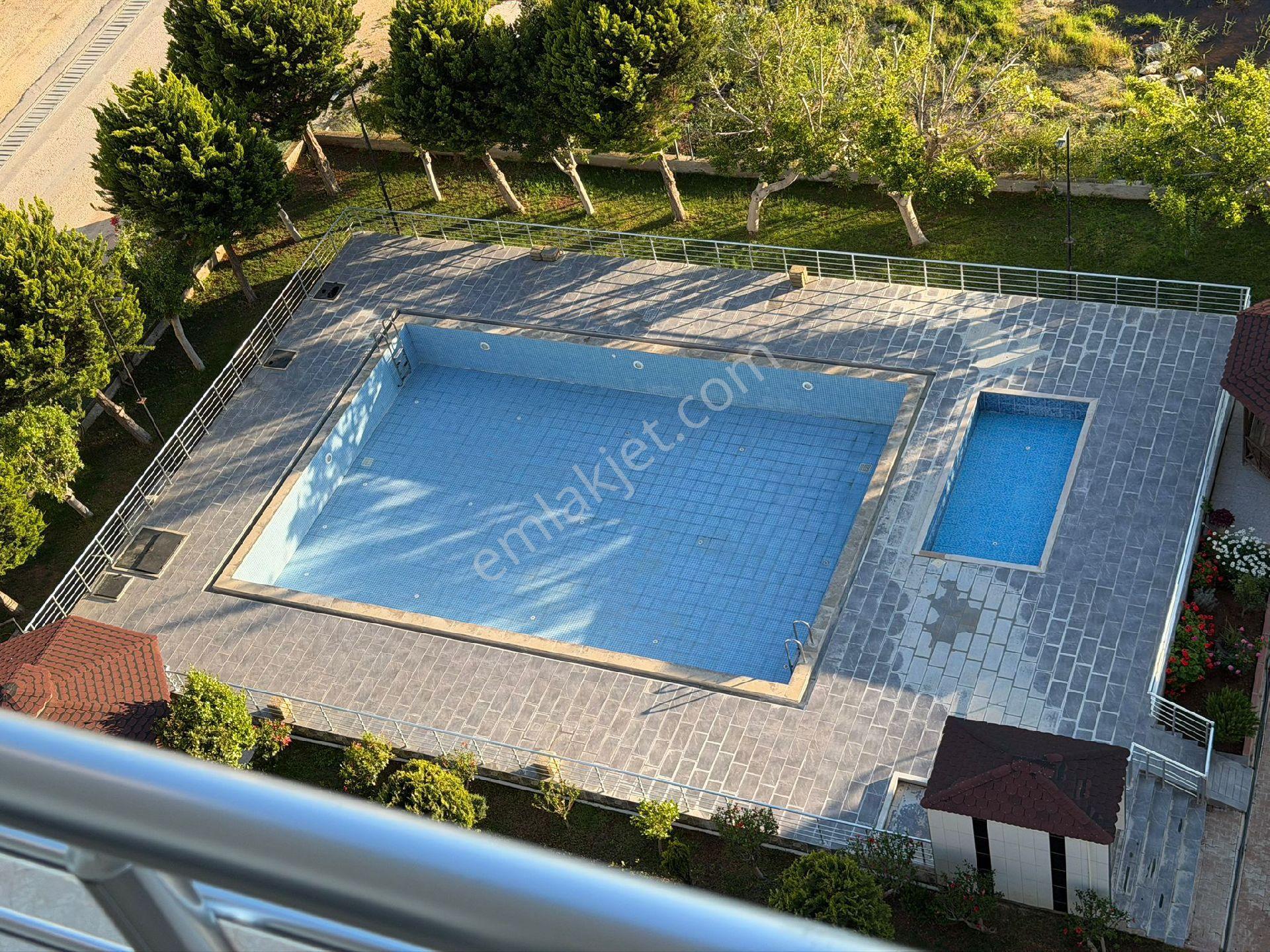 Eylem Emlak'tan Mersin Atakent'te Havuzlu Eşyalı 2+1 Yıllık Kiralık Daire - Görsel 43