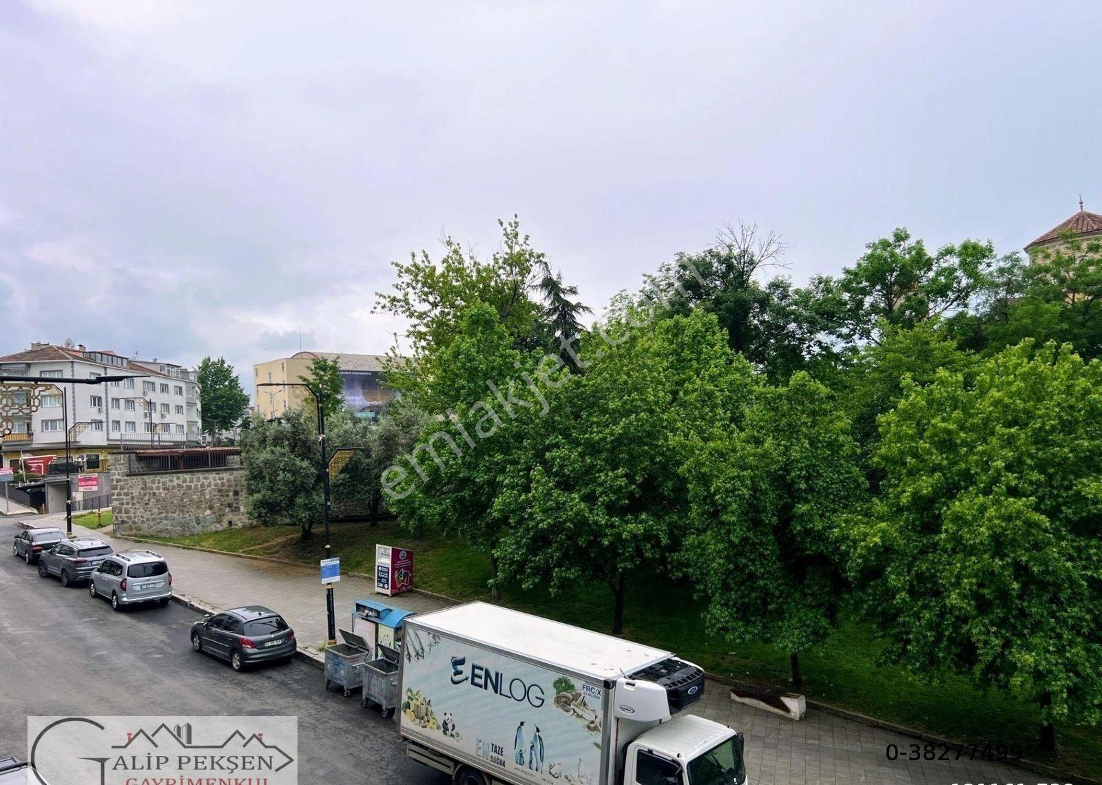 Trabzon Fatih Mah 3+1 İçi Yapılı Deniz Ve Park Manzaralı - Görsel 21