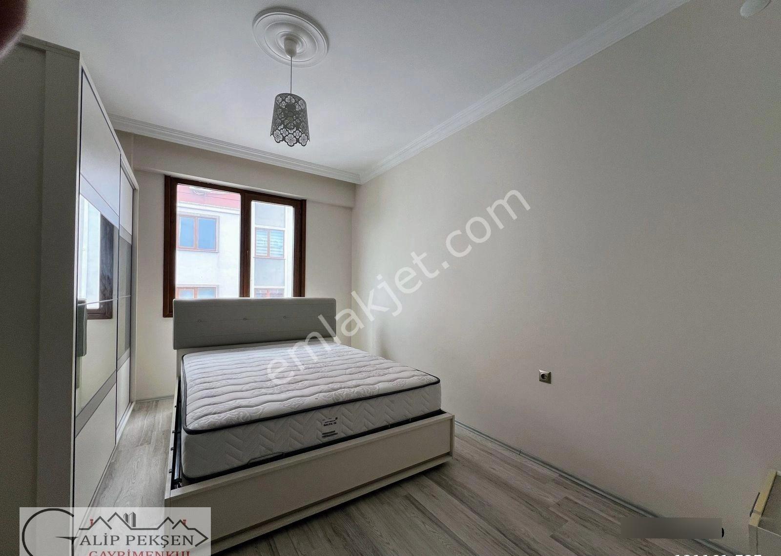Trabzon Yomra Sancak'ta Deniz Manzaralı, 190 M² 4+1 Satılık Lüks Site Dairesi - Görsel 8