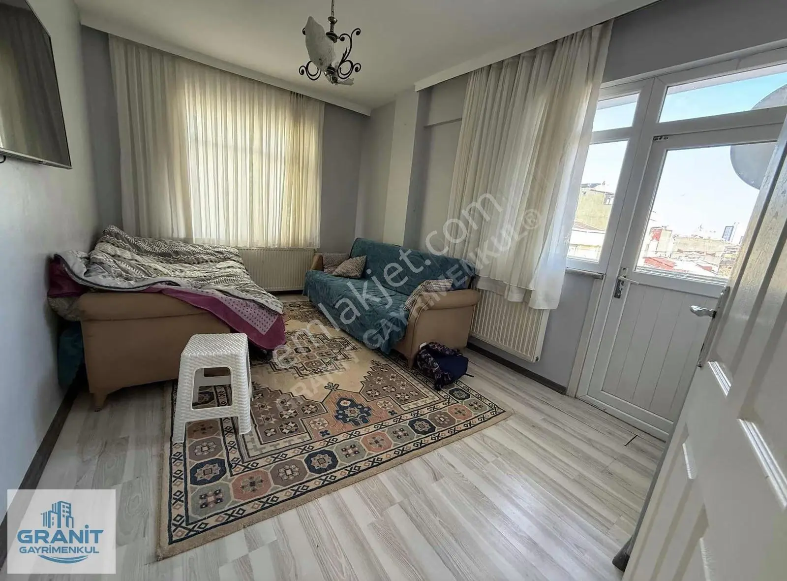 Granit Gayrimenkul'den 2+1 Kemalpaşa Mah.de 2+1 90 M2 Satılık