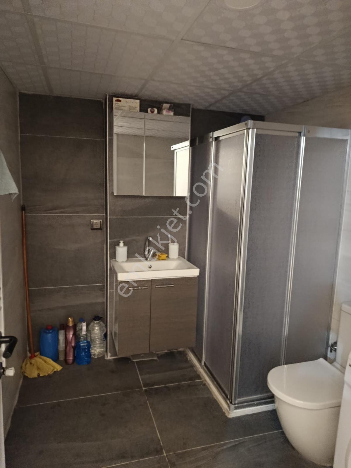 Mega Gayrimenkul Satılık Zaferde Eşyalı&eşyasız 2+1 Açık Mutfak