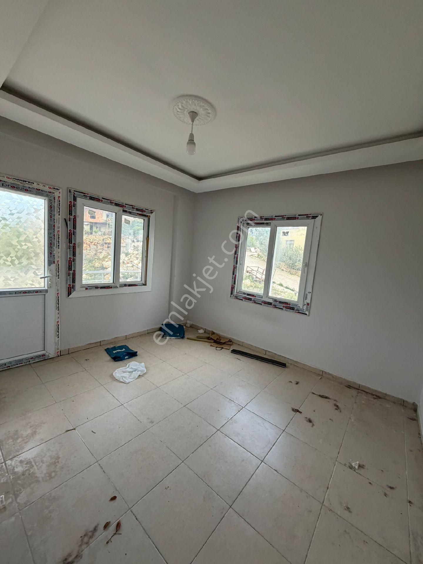 Eylem Emlak'tan Mersin Atakentte 2+1 Kiralık Daire - Görsel 22