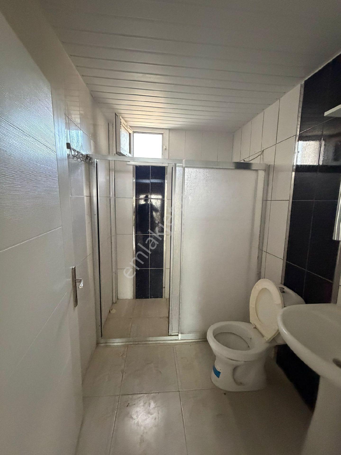 Eylem Emlak'tan Mersin Atakentte 2+1 Kiralık Daire - Görsel 11