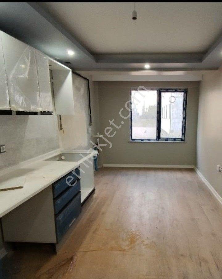 Sütlüce Mahallesi Eşyalı Kiracılı Satılık Apart