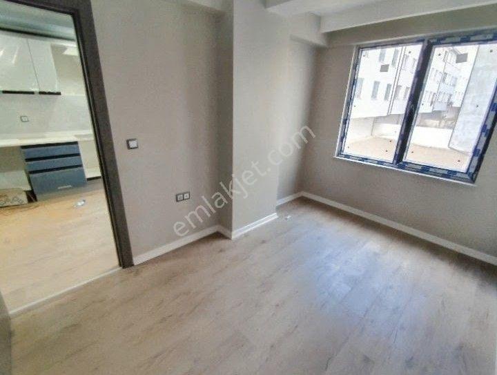 Sütlüce Mahallesi Eşyalı Kiracılı Satılık Apart - Görsel 5