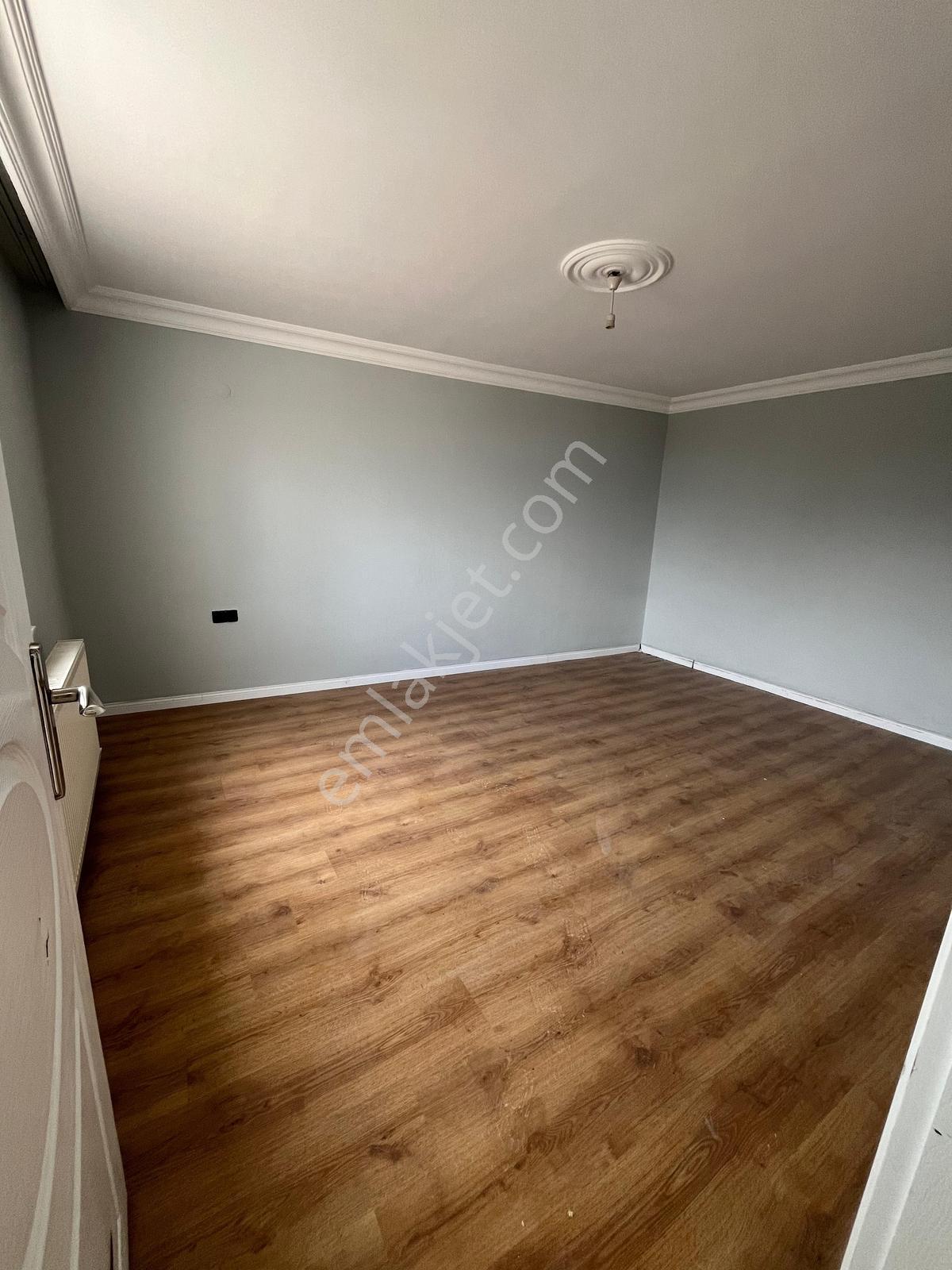 Bafra Vıp Gym.den İshaklı Mah.de 250m2 Dublex Satılık Daire - Görsel 2