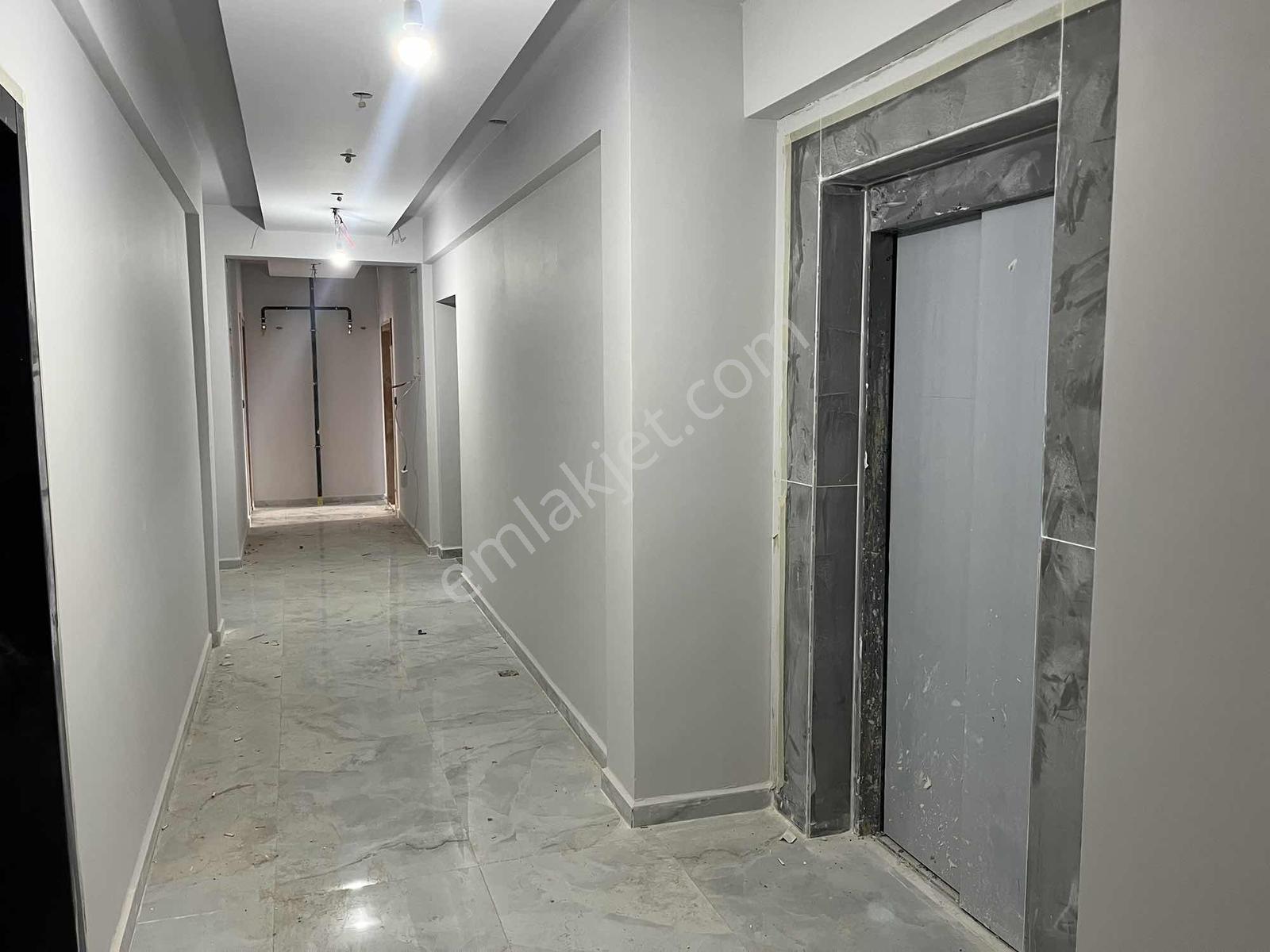 Panoramik Manzaralı | Salon Mutfak Ayrı | Sıfır Satılık 2+1 - Görsel 12