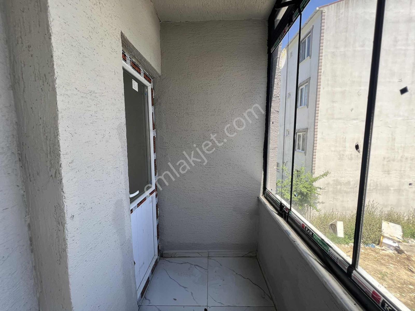 Yeni Hastane Bölgesi 2+1 Ara Kat Kapalı Balkonlu Sıfır Daire - Görsel 11