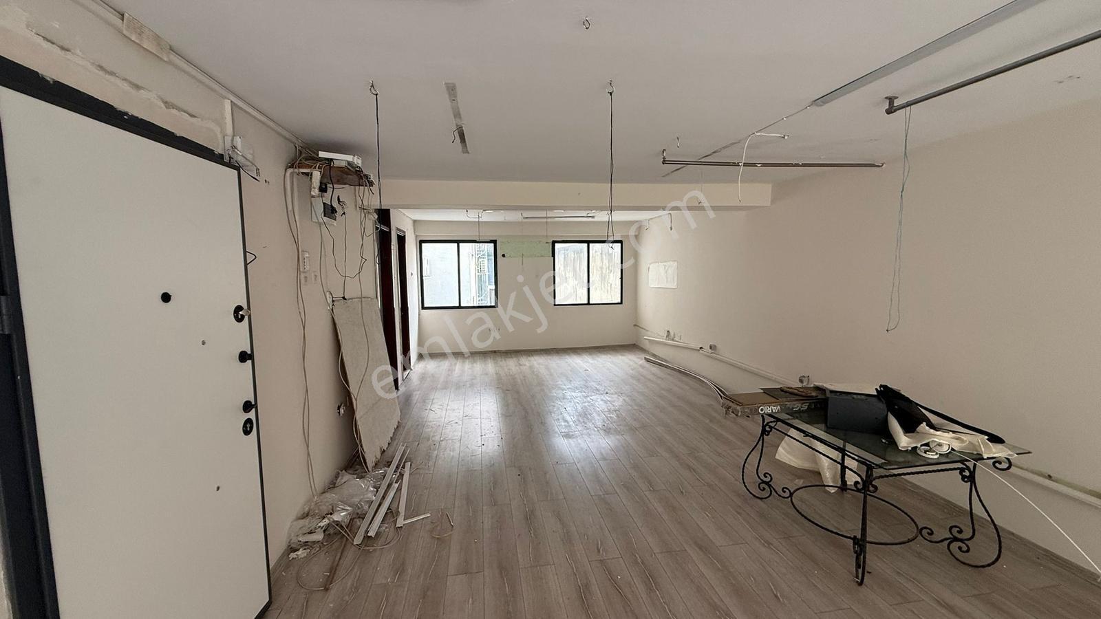 Mimar Kemalletinde 2.ve 3. Katlarda 70 M2 Satılık Ofis - Görsel 28