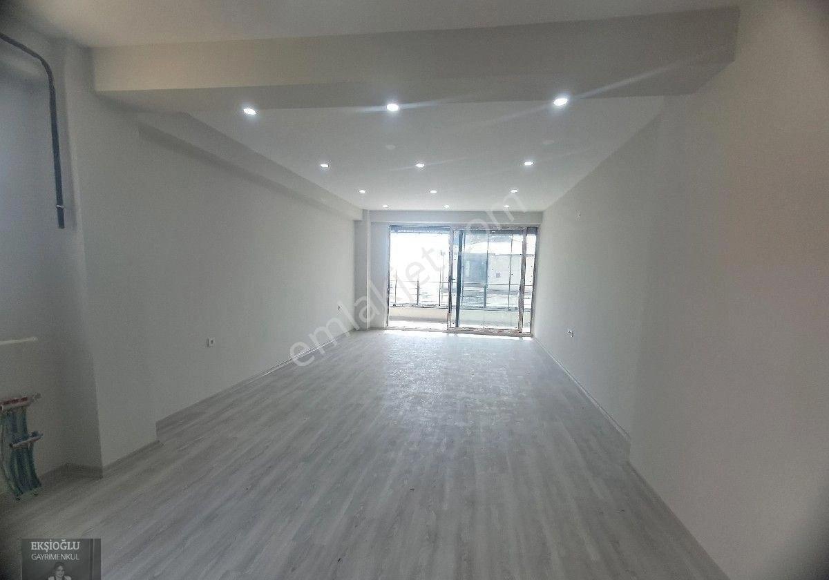 Ekşioglundan Tekirdağ Süleymanpaşa Atatürk Mah Satılık Ofis