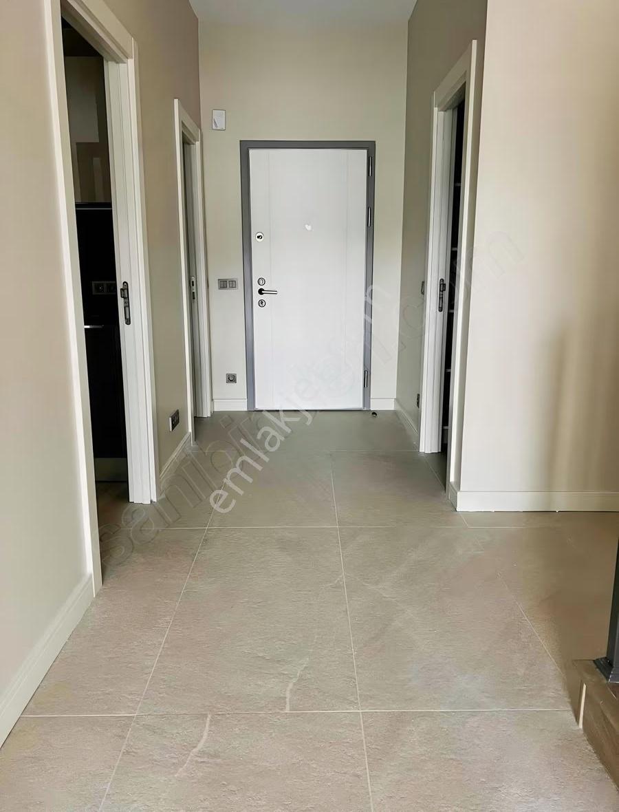 Uskumruköy Dekar Bahçeli Ferah 2+1 Kiralık Villa - Görsel 9