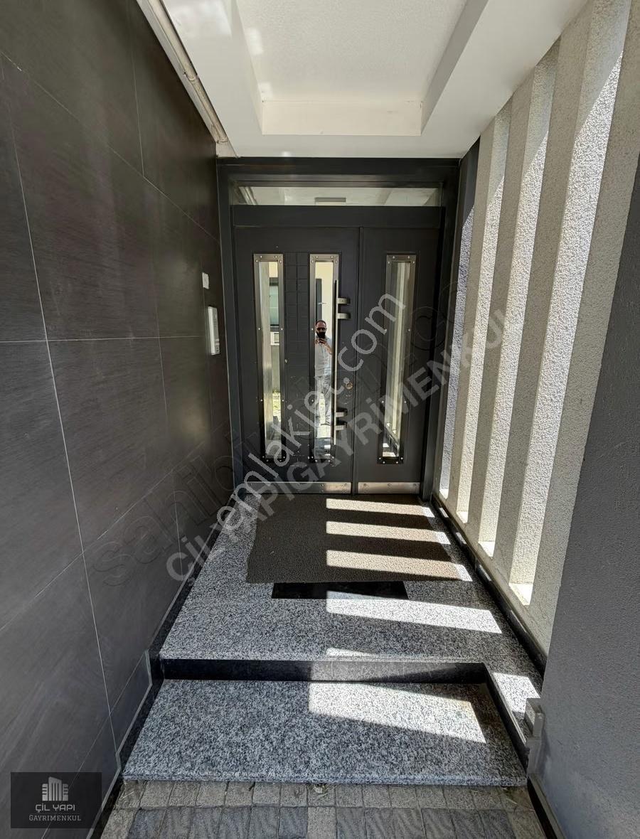 ## Onur Market Arkasında 3+1 Kiralık Giriş Kat Daire ## - Görsel 19
