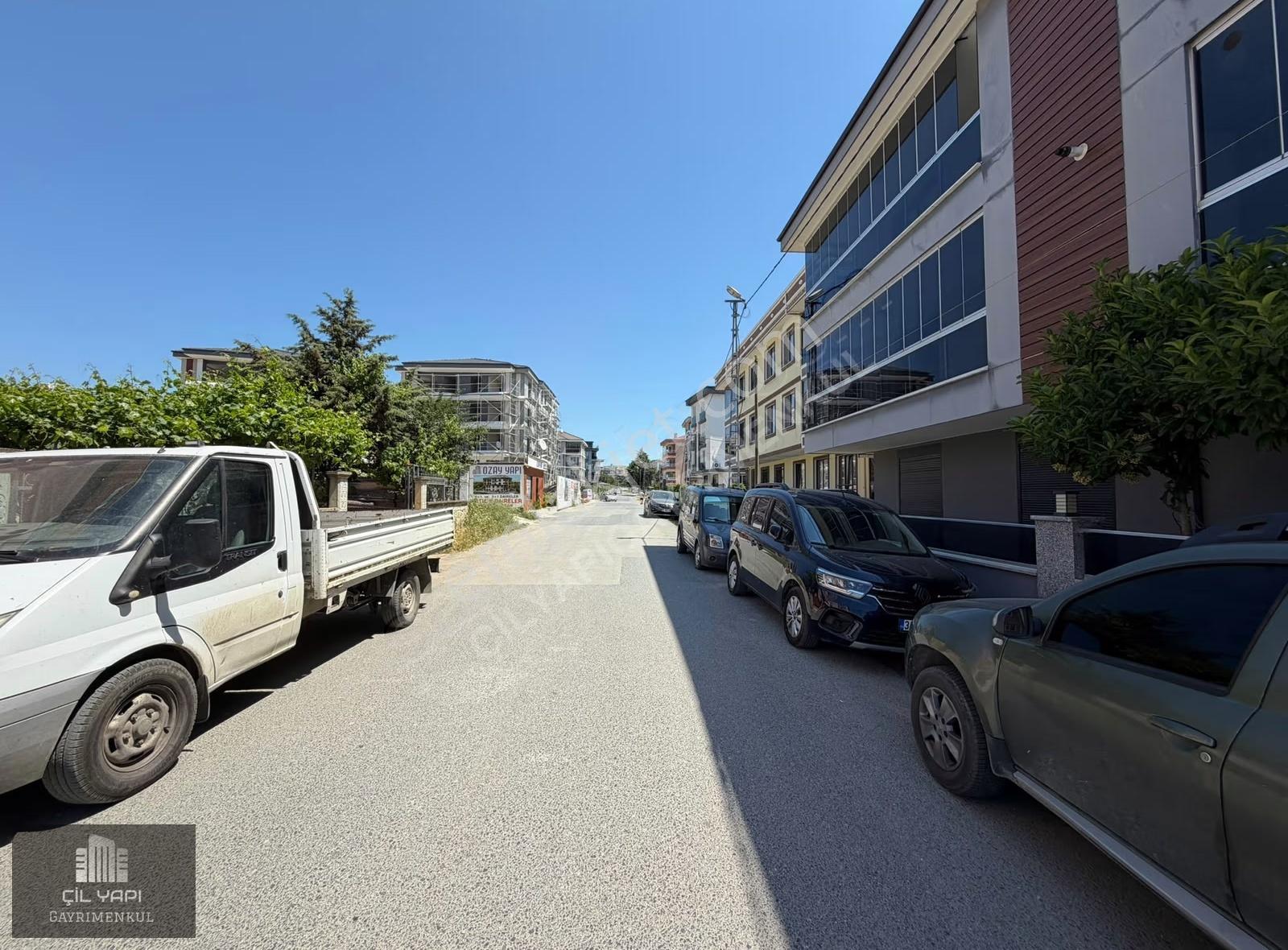 ## Onur Market Arkasında 3+1 Kiralık Giriş Kat Daire ## - Görsel 17