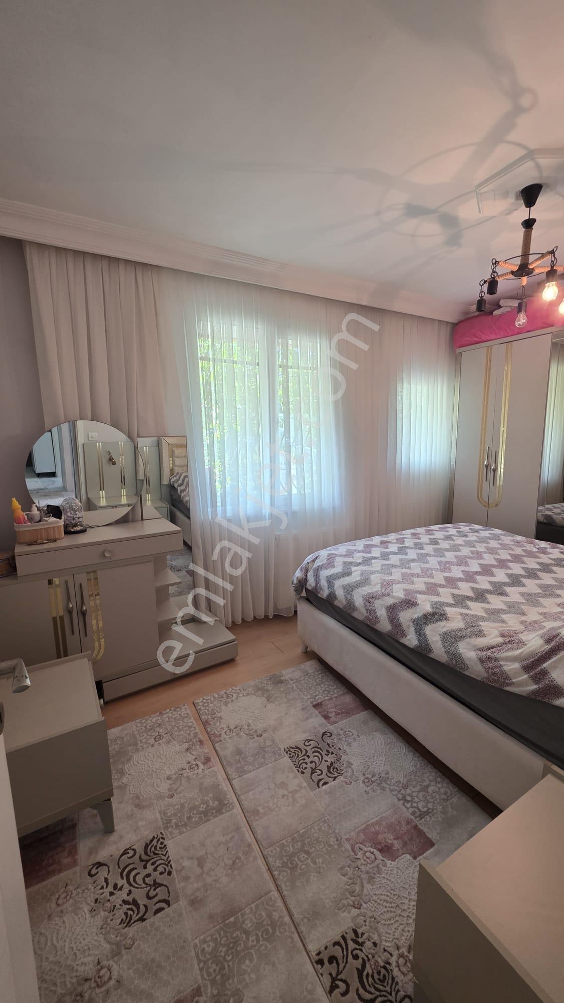 Beylikdüzü Yakuplu Uygun Fiyata 80m² Kaçmaz Fırsat 2+1 Giriş Kat Masrafsız - Görsel 11