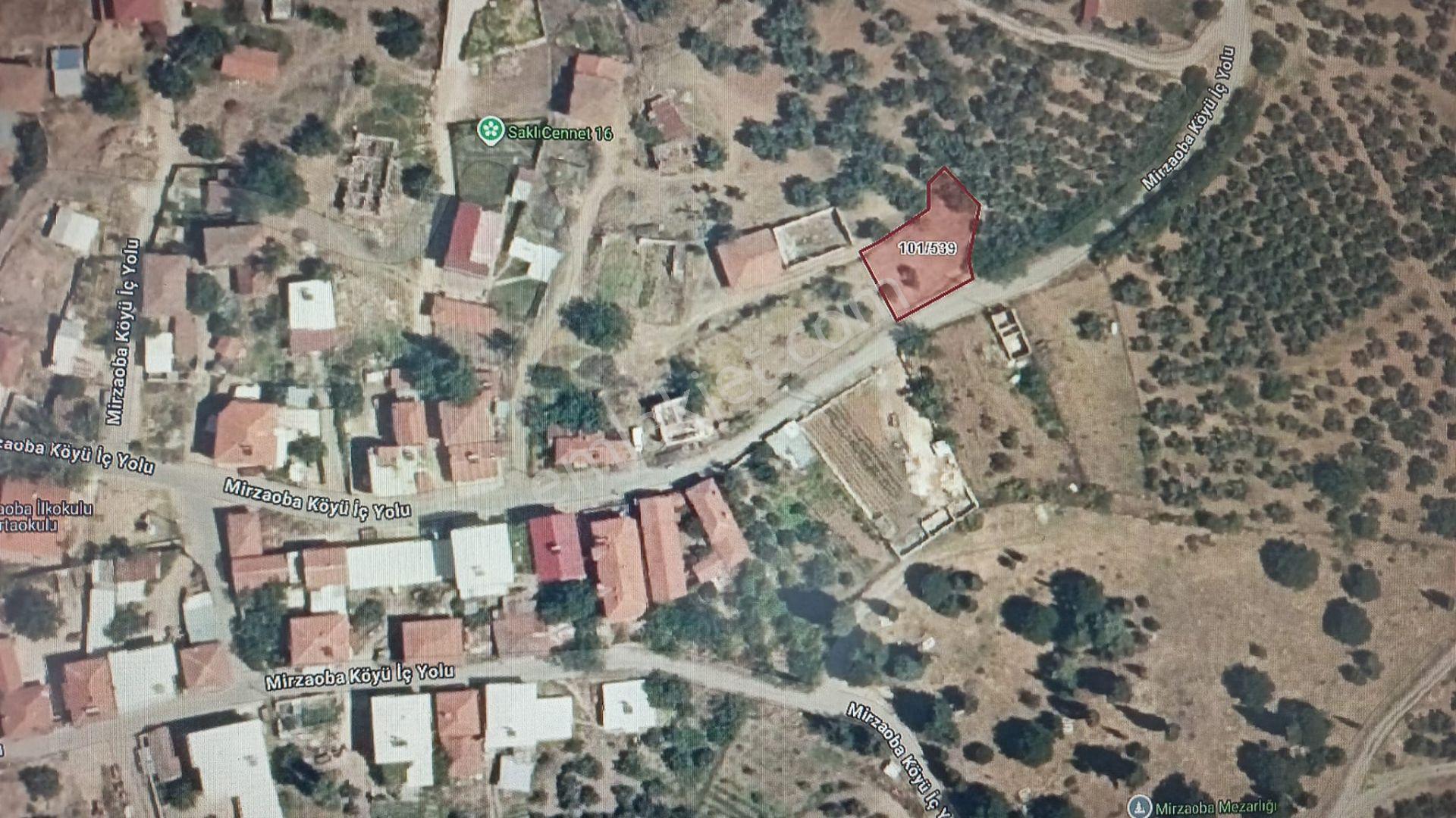 Mudanya Mirzaoba Mah.'de Satılık İmarlı Arsa 2 Ayrı Tapu Etrafıçevrilmi 430 M2 İnşaata Uygun - Görsel 4