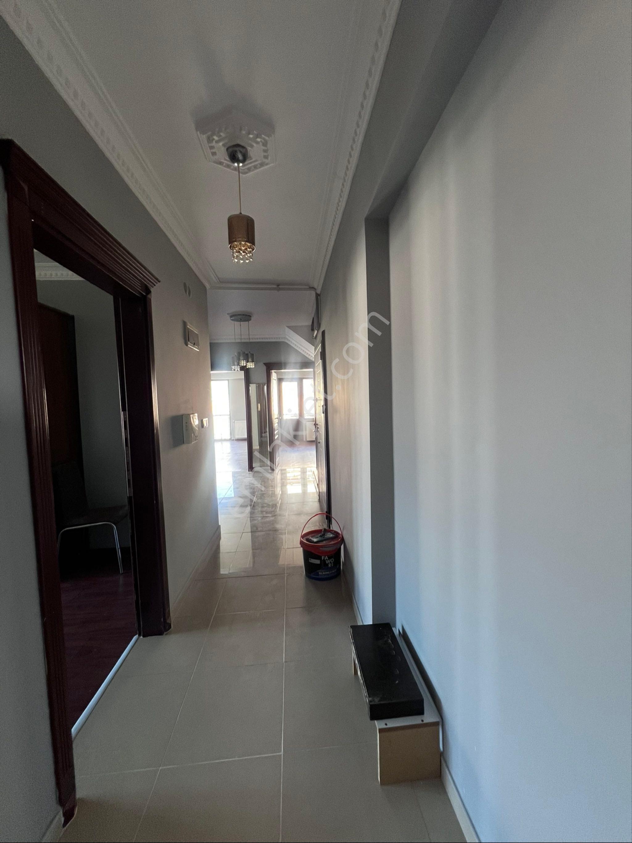 Remax Land Bahçelievler’de 5+1 Kiralık Daire - Görsel 22