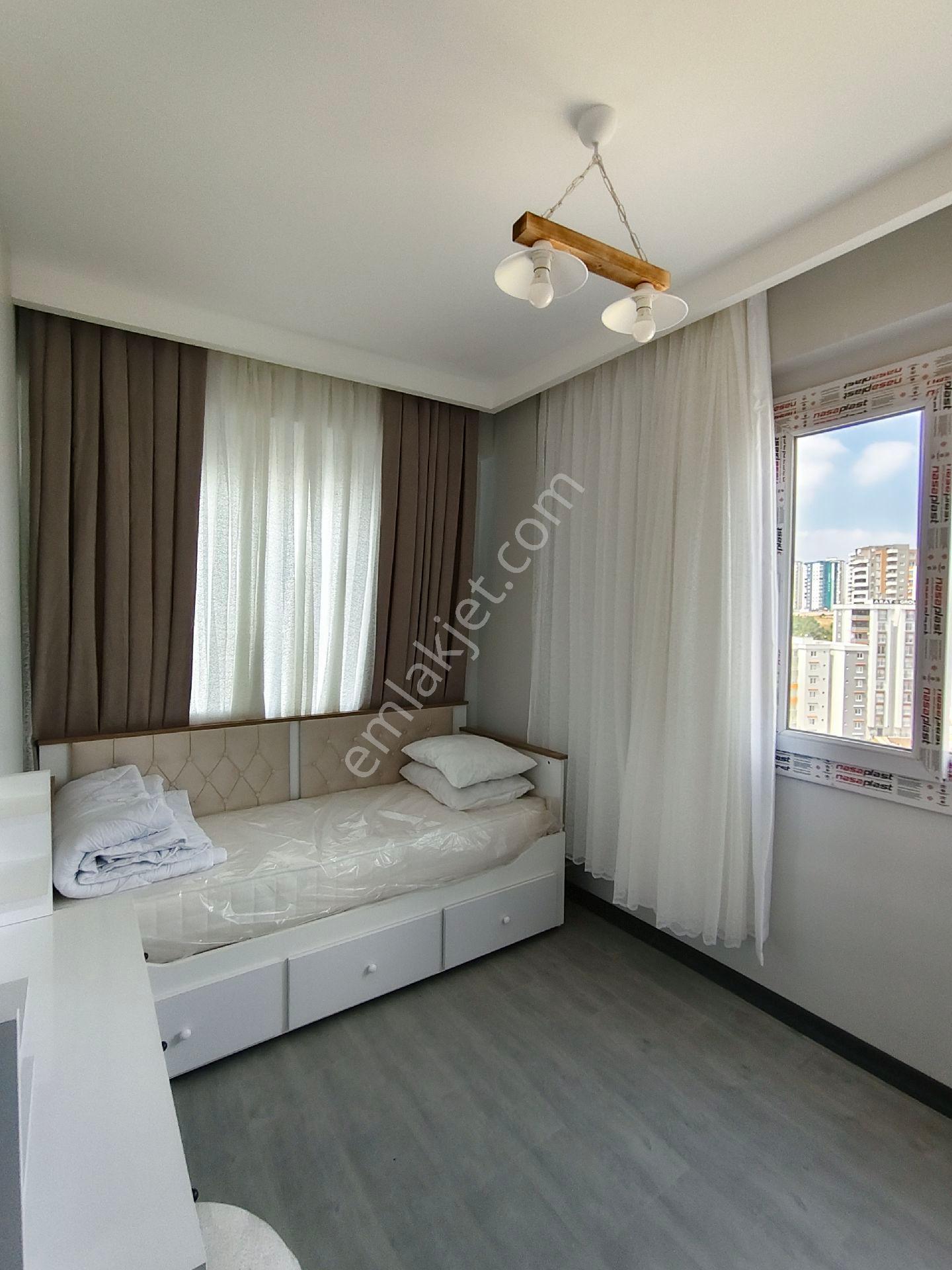 Sarıçamda Fulll Eşyalı 1+1satılık Daire - Görsel 25
